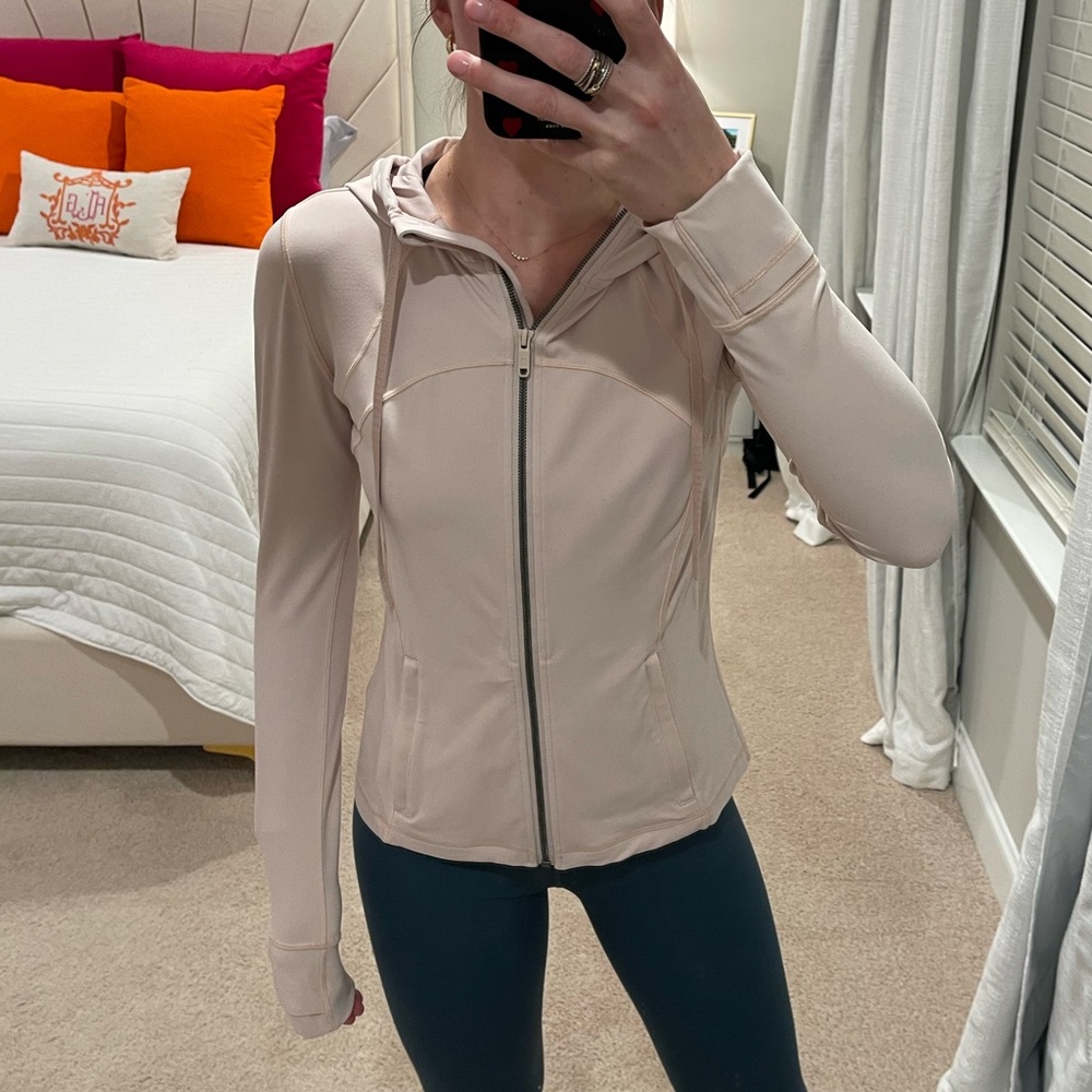 Lululemon jacket with hood size 6